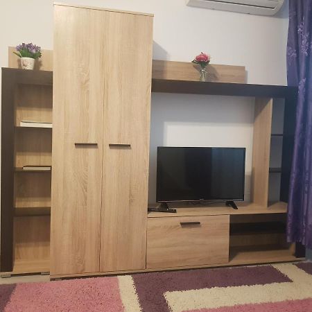 Apartament Cu 2 Camere Situat La 5 Minute De Statiunea Mamaia Constanţa Buitenkant foto